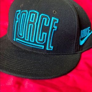 Black Nike Force Snap back